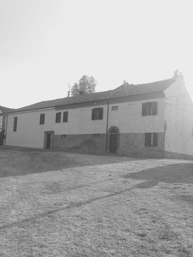 Vila Cascina Maina Diano dʼAlba Exteriér fotografie